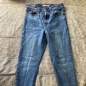 levi’s wedgie blue jeans